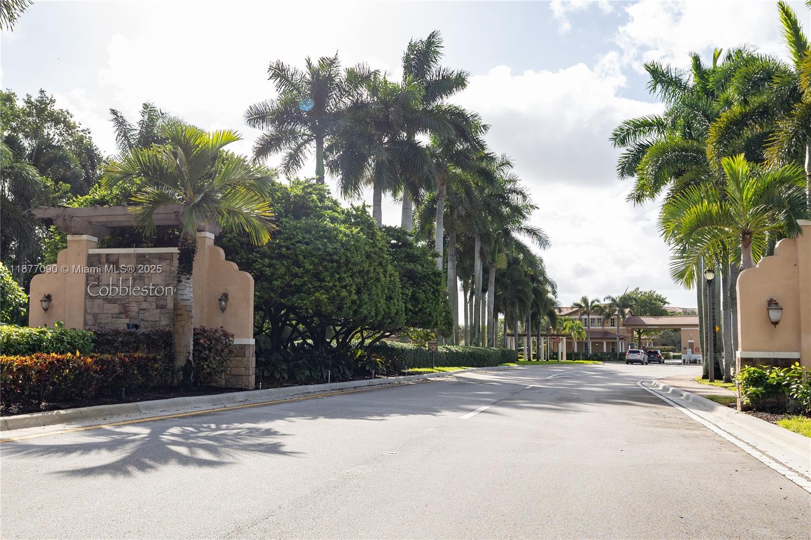 COBBLESTONE CONDO - Residential Lease