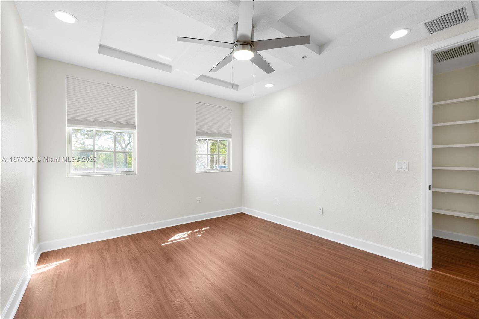 COBBLESTONE CONDO - Residential Lease