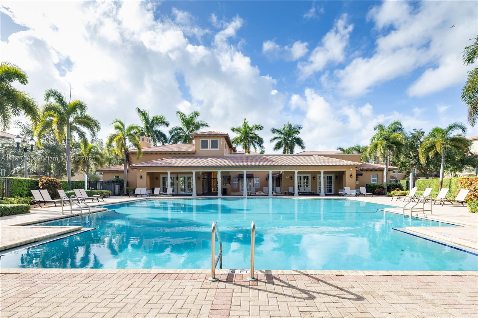 COBBLESTONE CONDO - Residential Lease