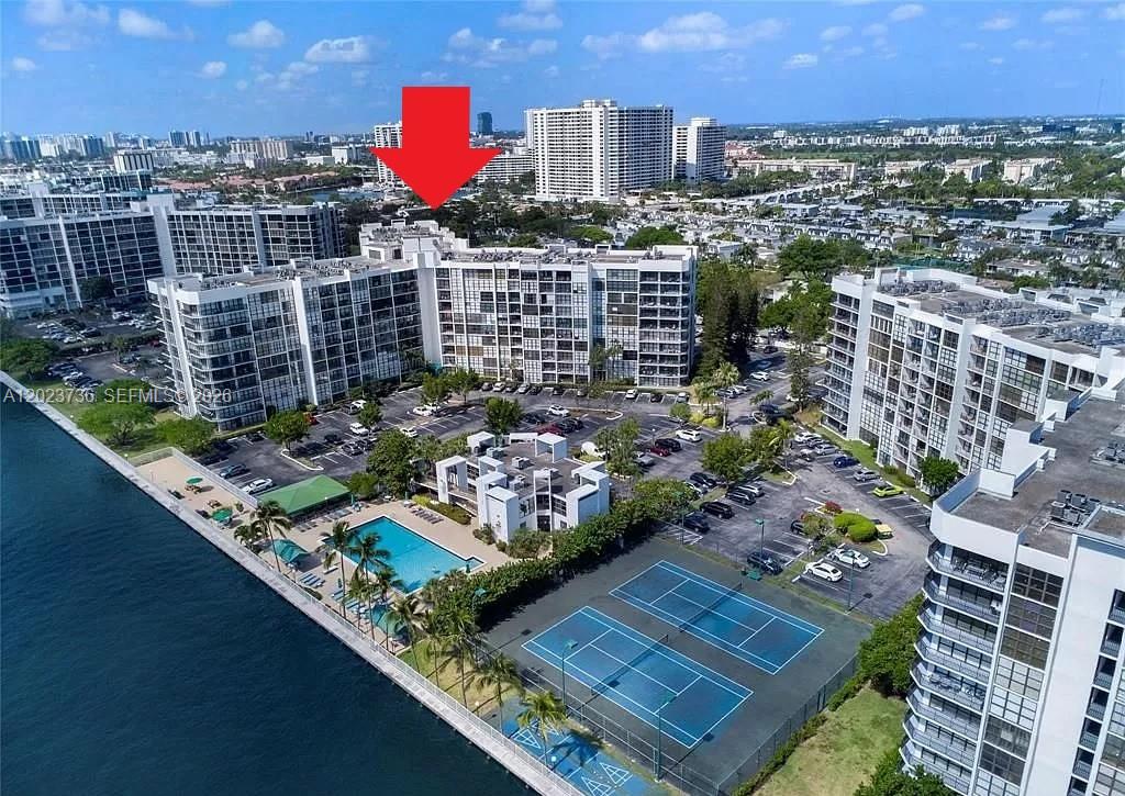 OCEANVIEW PARK CONDO - Residential