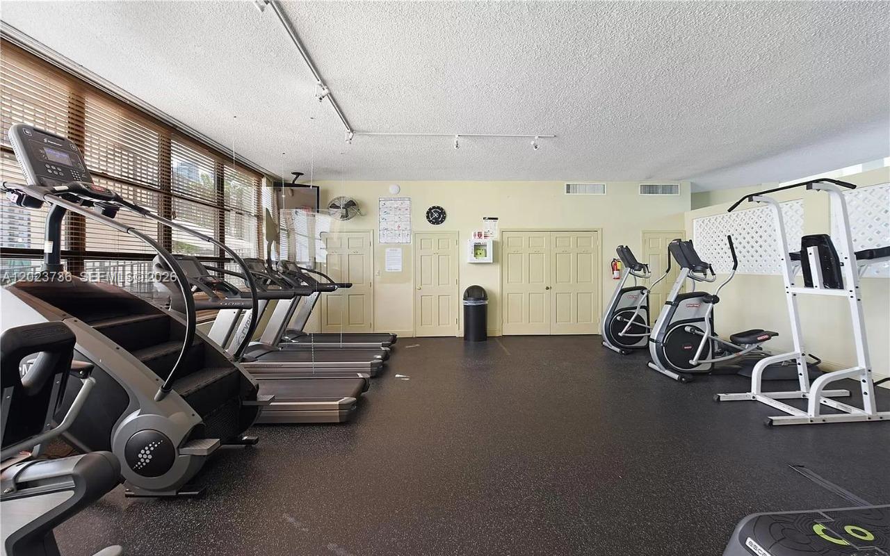 OCEANVIEW PARK CONDO - Residential