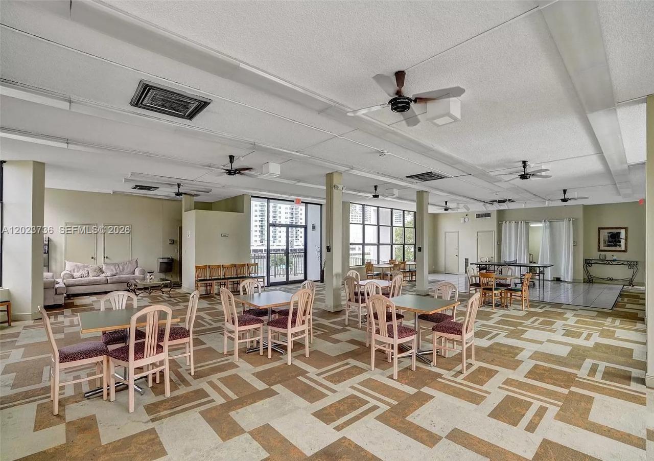 OCEANVIEW PARK CONDO - Residential