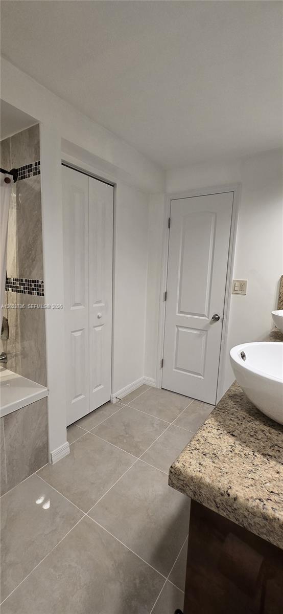OCEANVIEW PARK CONDO - Residential