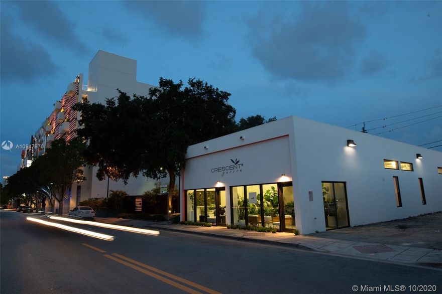 Retail/office Design District Opportunity Zone property for sale or lease.  19' high ceilings.  Easy access to I-95, I-195, airport.  Surrounded by luxury brands and museums.  Current tenant lease expires 5/31/2021.