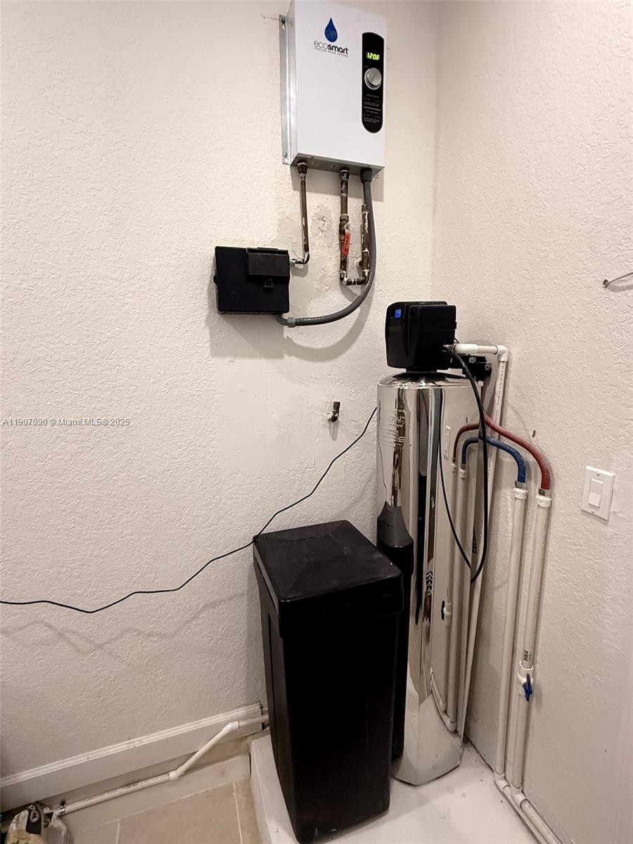 PONCE ESTATES SEC 1 - Residential