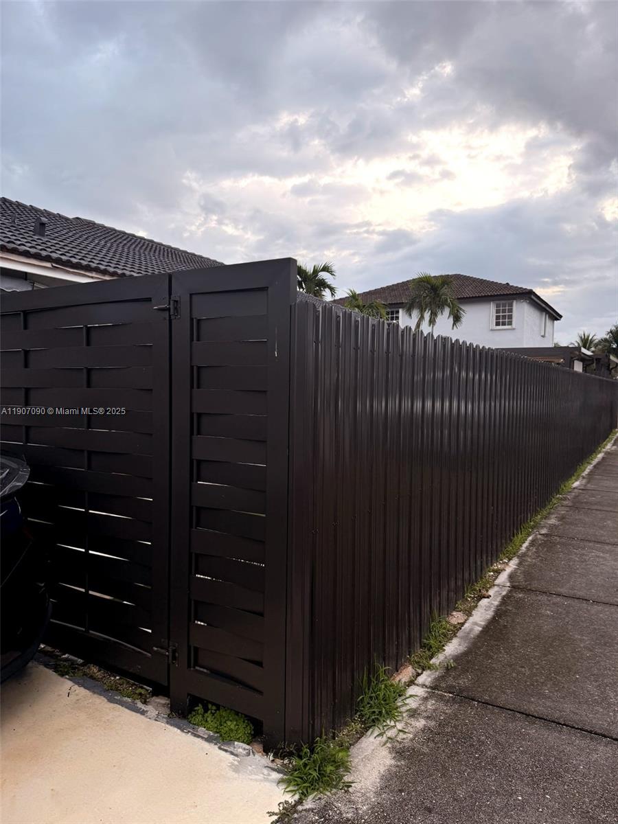 PONCE ESTATES SEC 1 - Residential