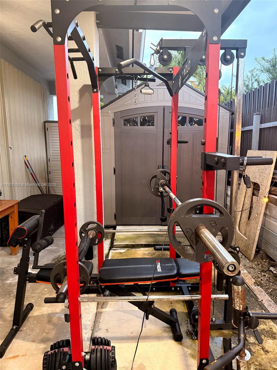 PONCE ESTATES SEC 1 - Residential