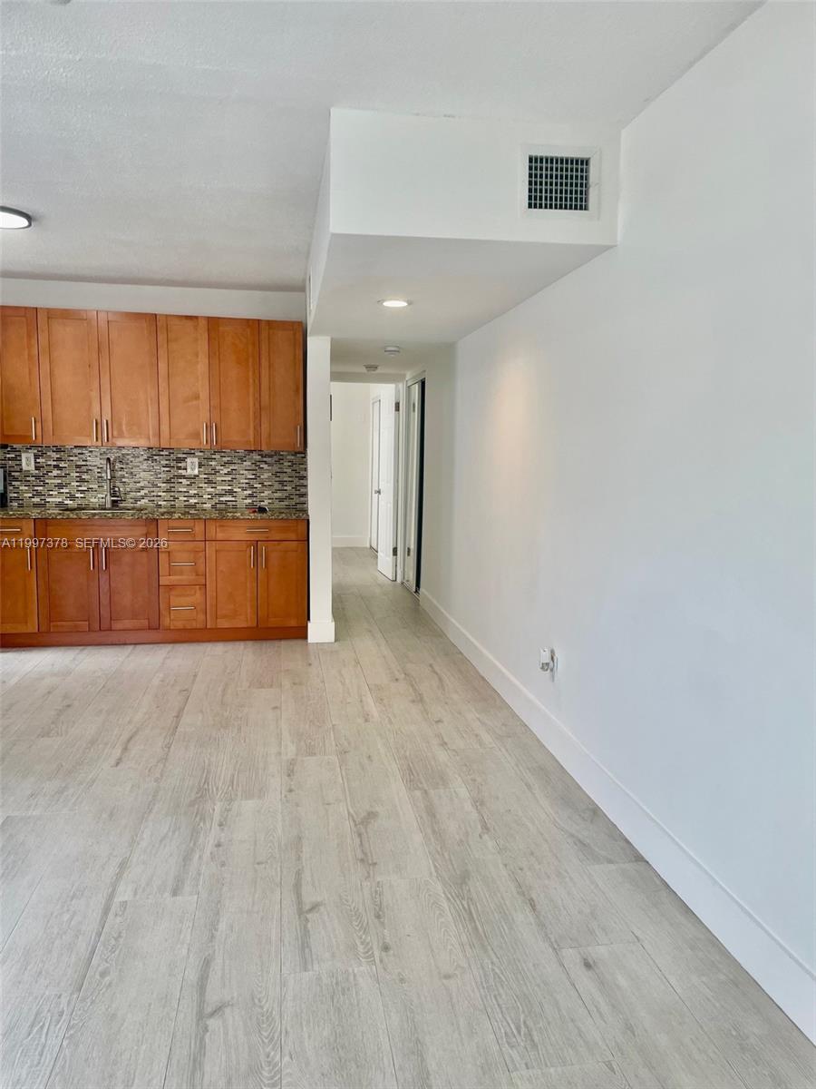 Riverview - Residential Lease