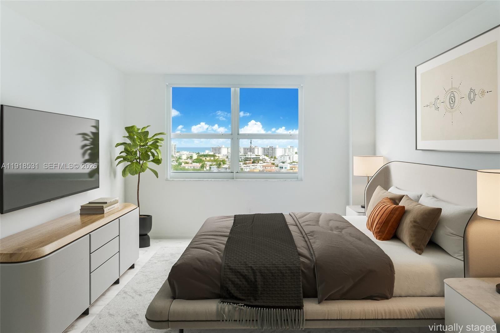 YACHT CLUB AT PORTOFINO - Residential