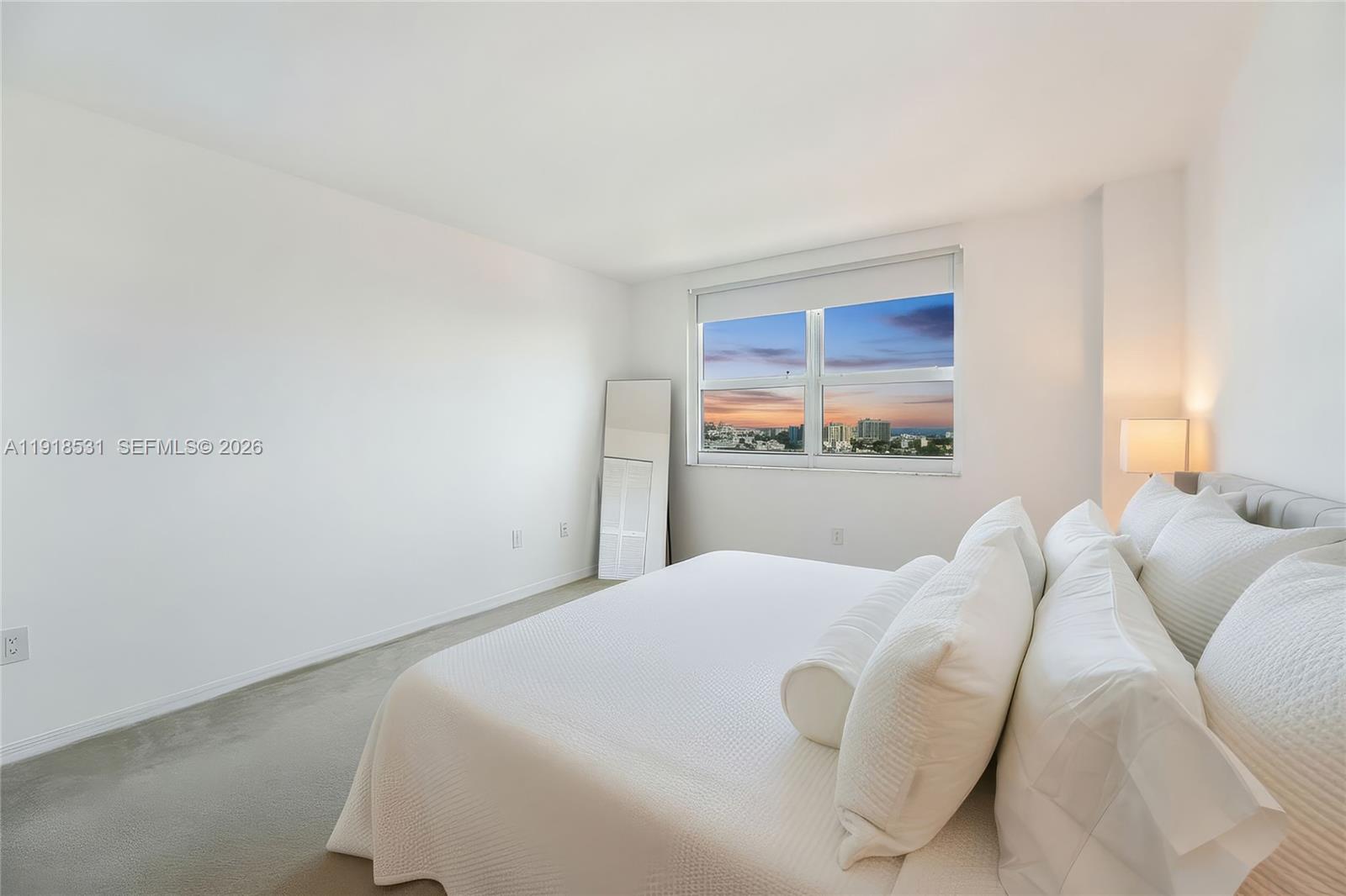 YACHT CLUB AT PORTOFINO - Residential