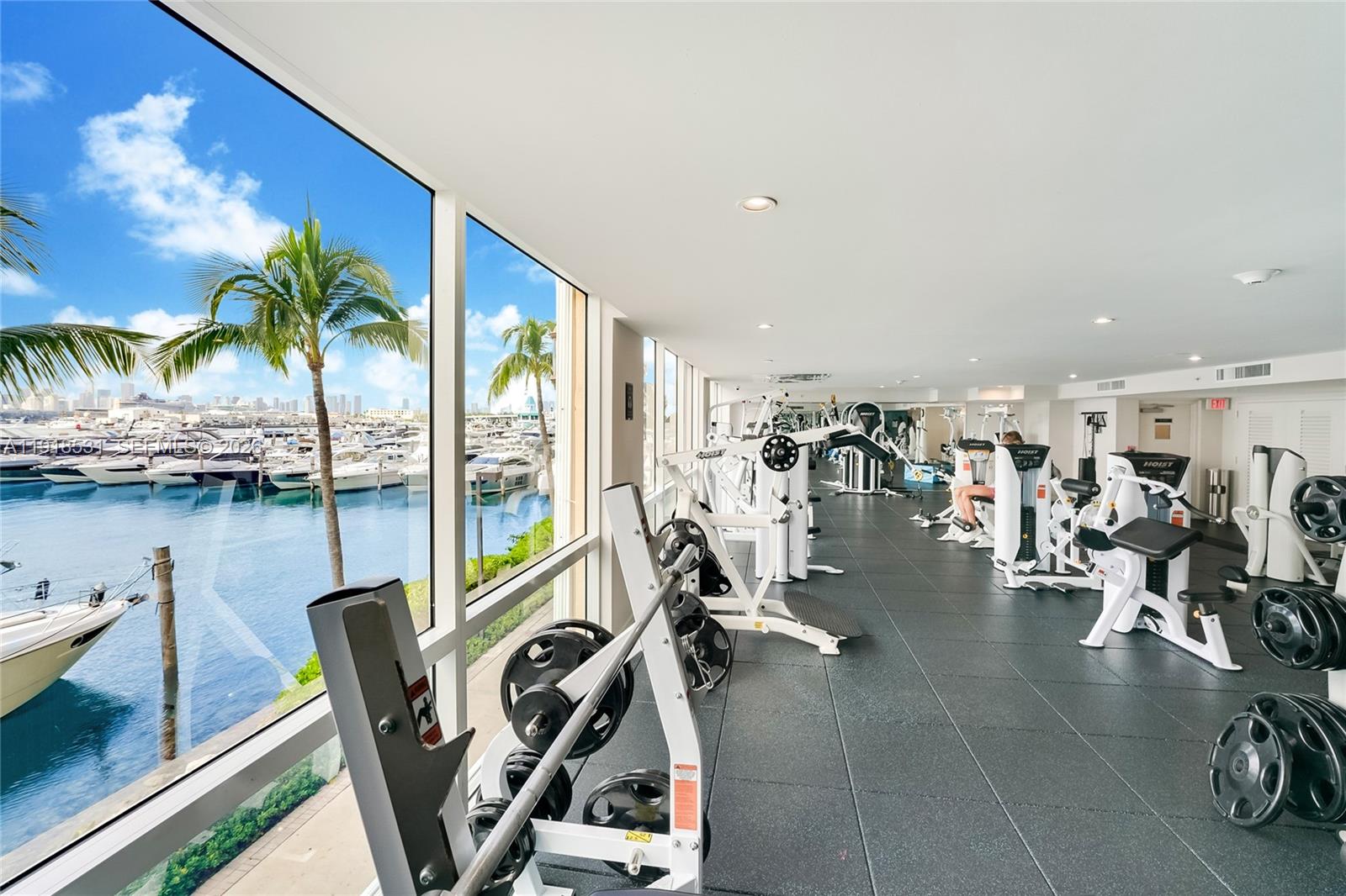 YACHT CLUB AT PORTOFINO - Residential