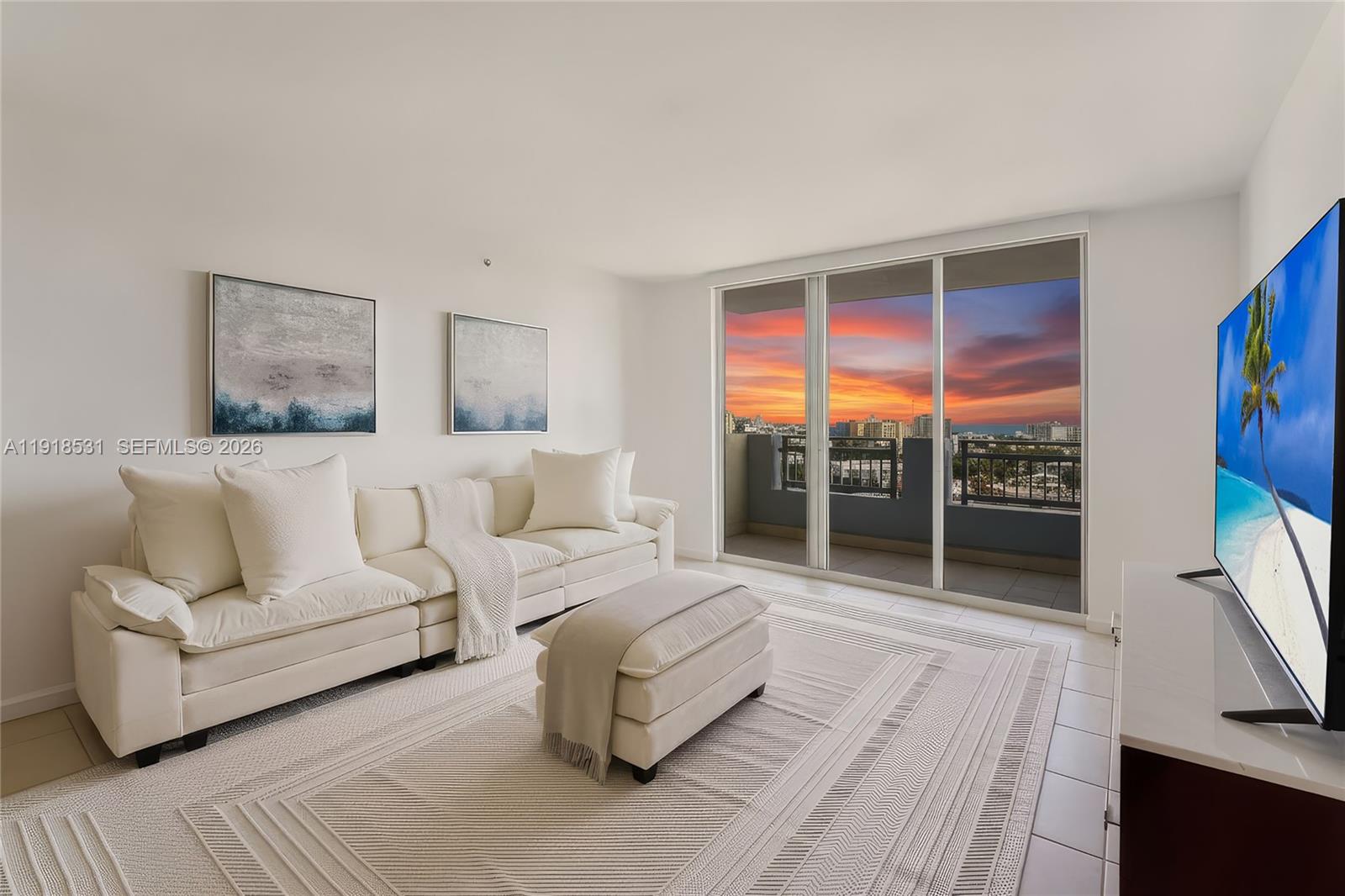 YACHT CLUB AT PORTOFINO - Residential