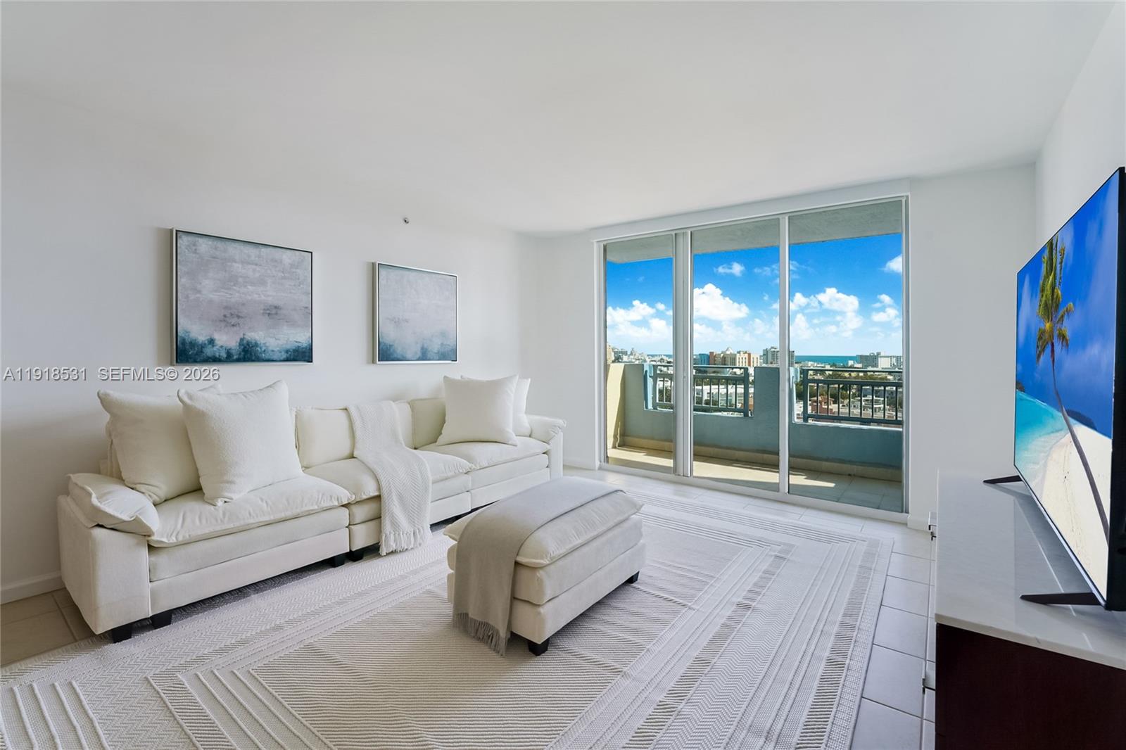 YACHT CLUB AT PORTOFINO - Residential