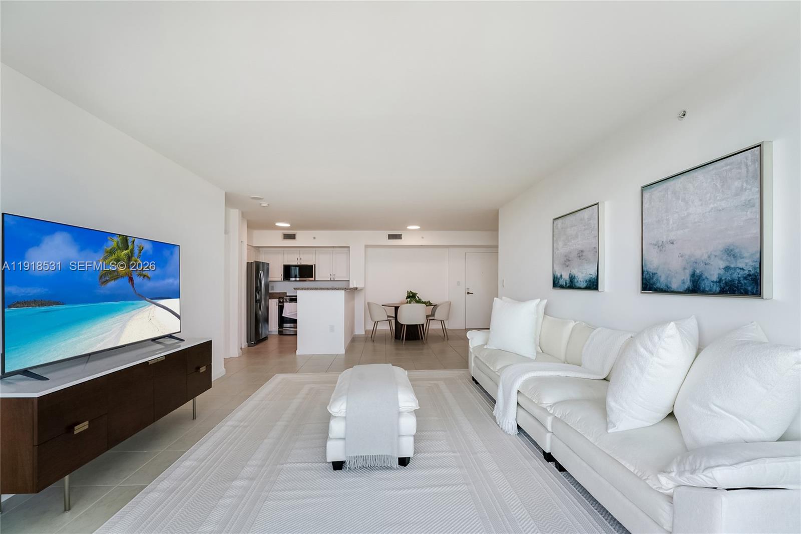 YACHT CLUB AT PORTOFINO - Residential