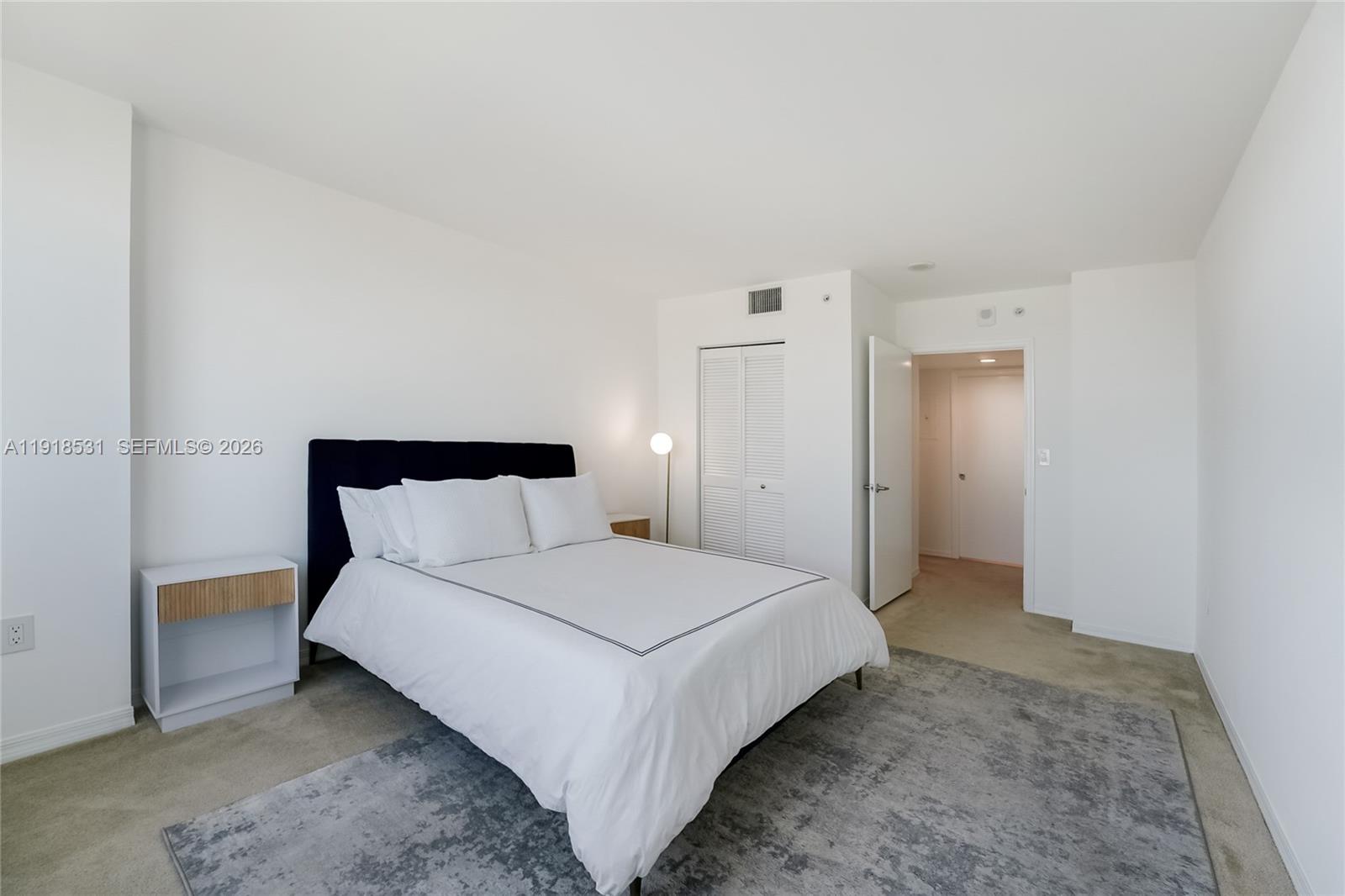 YACHT CLUB AT PORTOFINO - Residential