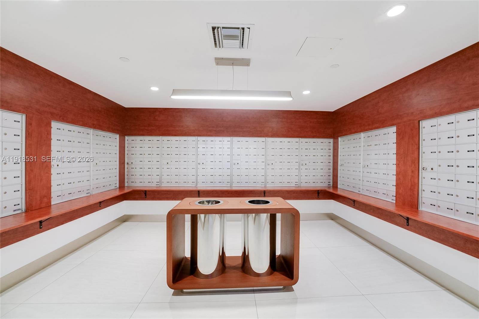 YACHT CLUB AT PORTOFINO - Residential