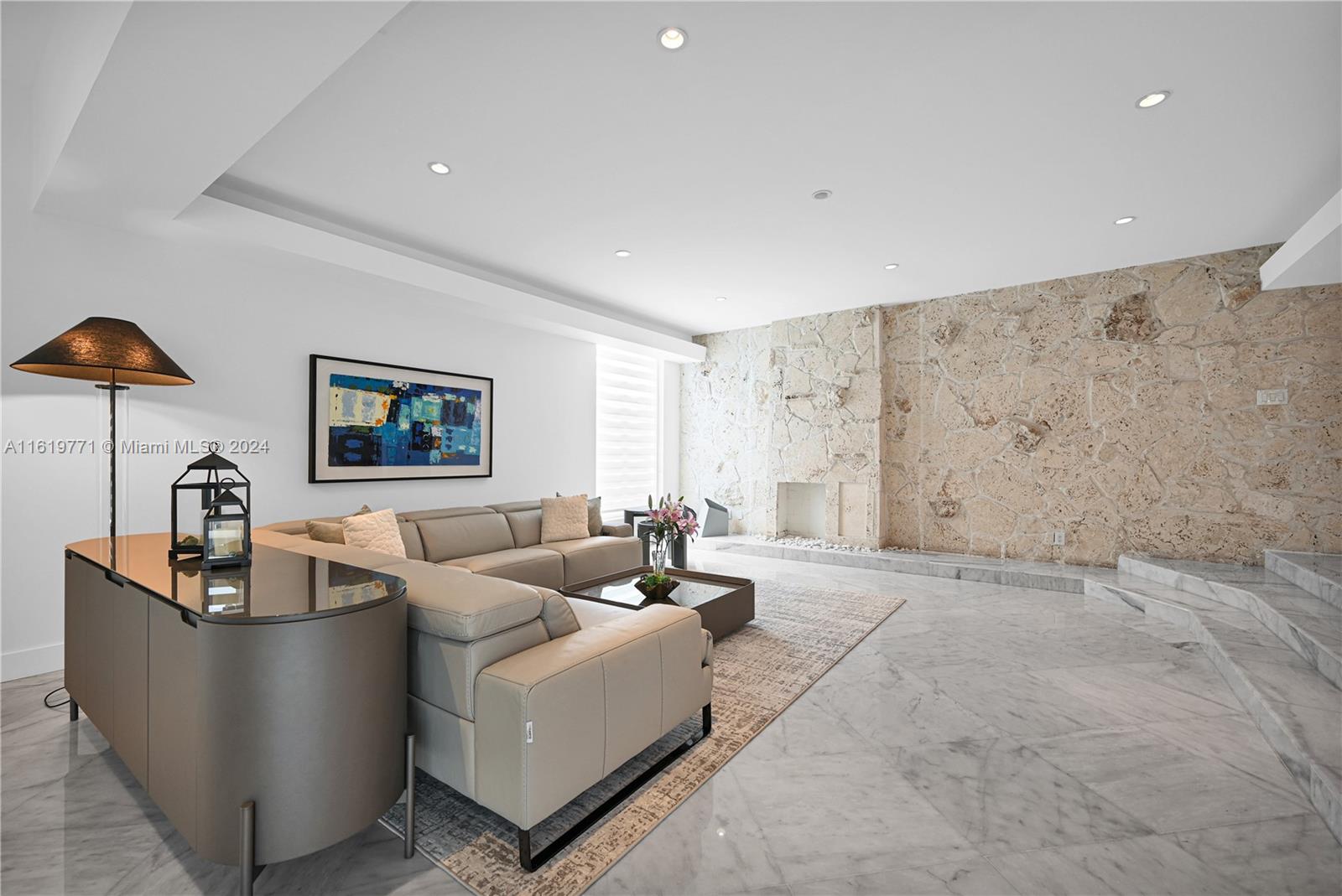 BAY HARBOR ISLAND - Residential