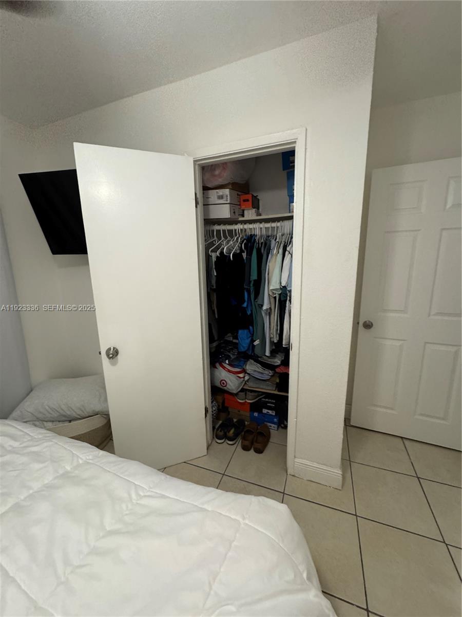 WESTWOOD PARK SEC 1 - Residential Lease