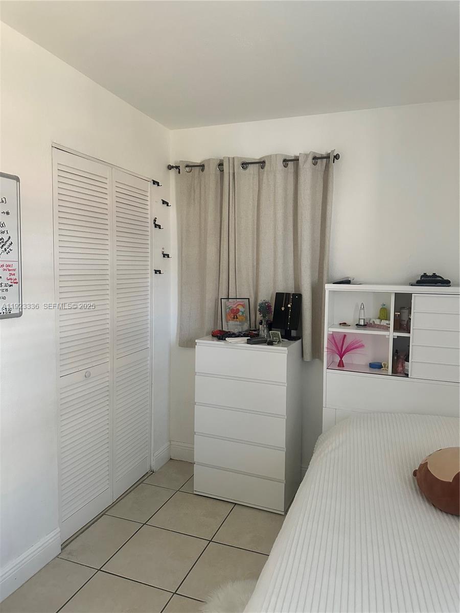 WESTWOOD PARK SEC 1 - Residential Lease