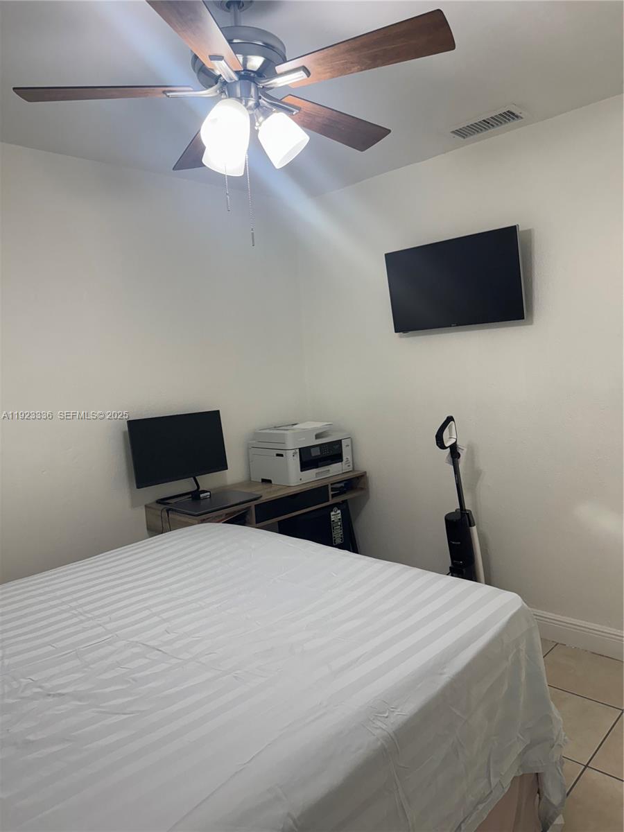 WESTWOOD PARK SEC 1 - Residential Lease