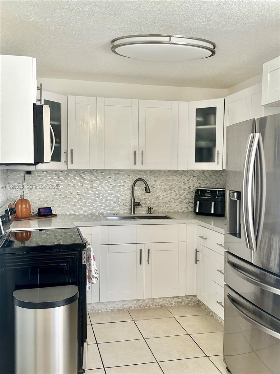 WESTWOOD PARK SEC 1 - Residential Lease