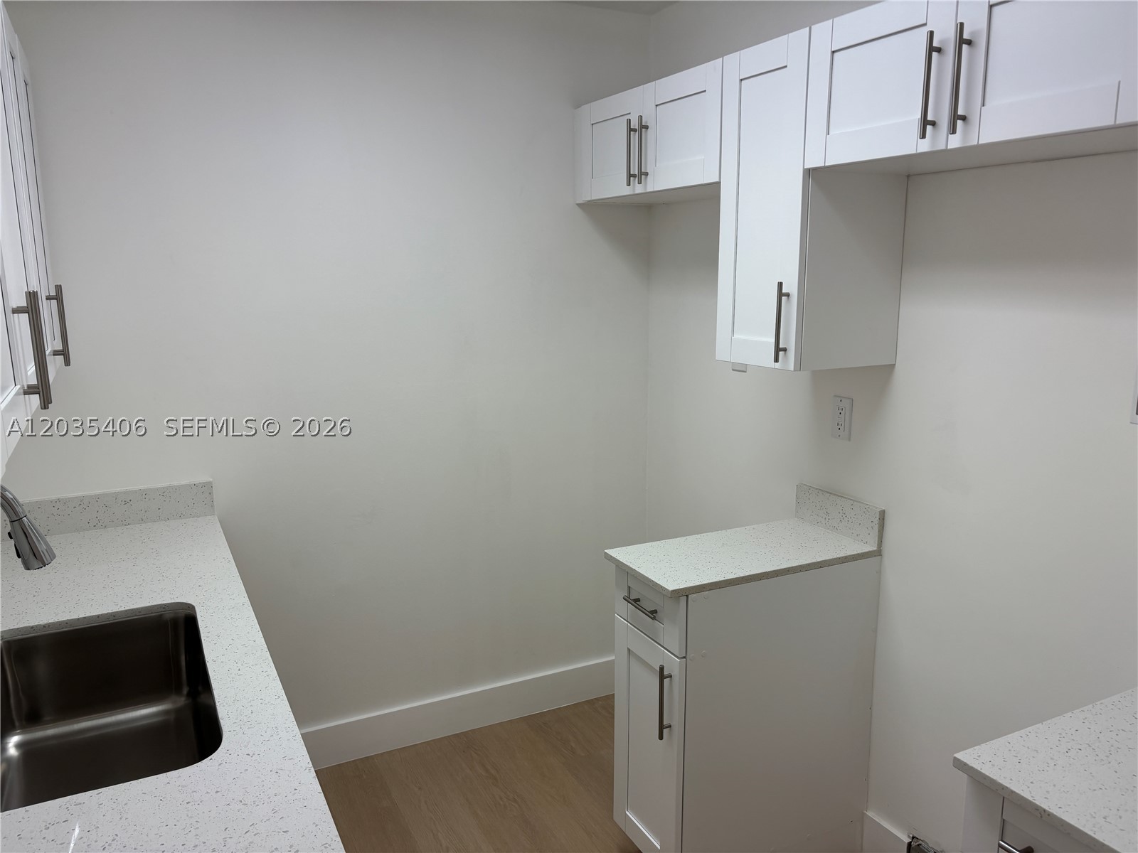 10790 N Kendall Dr C-24