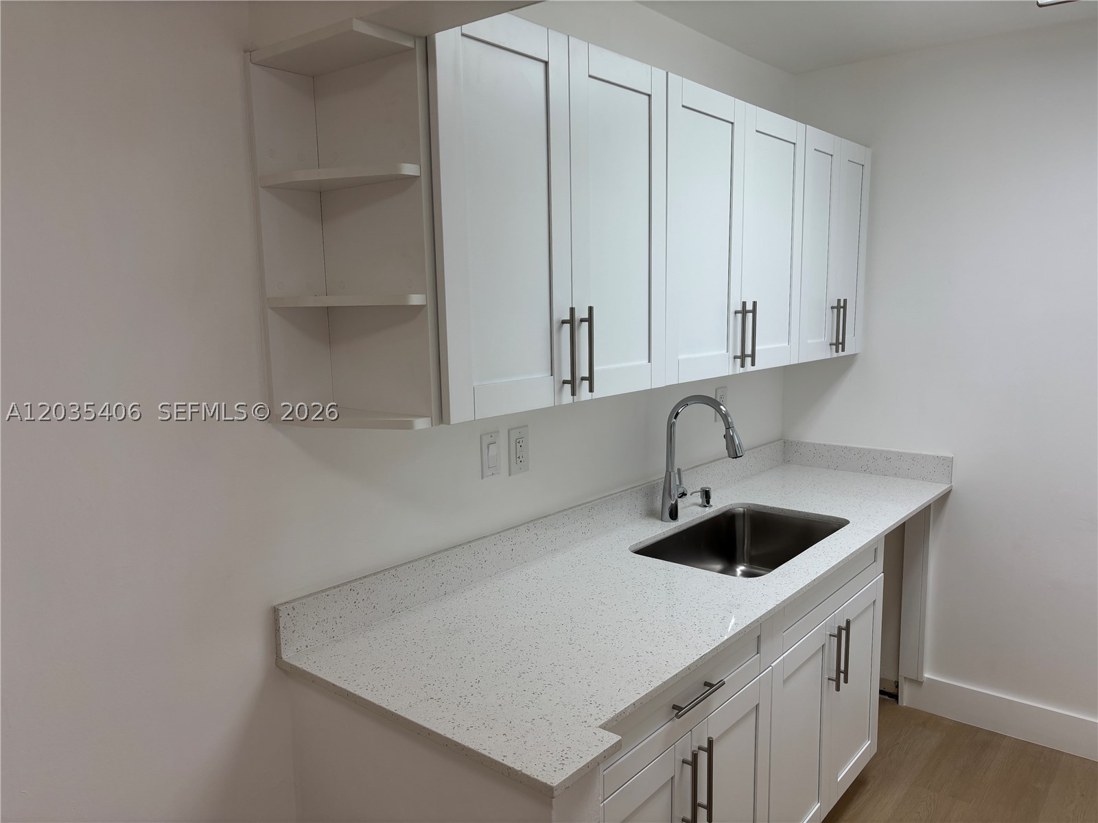 10790 N Kendall Dr C-24