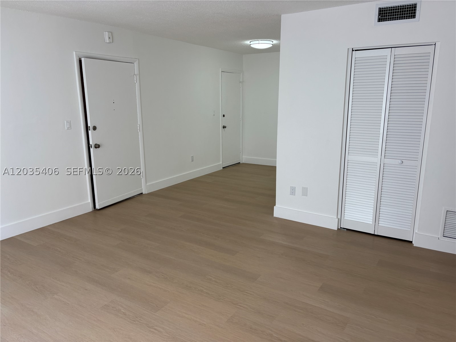 10790 N Kendall Dr C-24