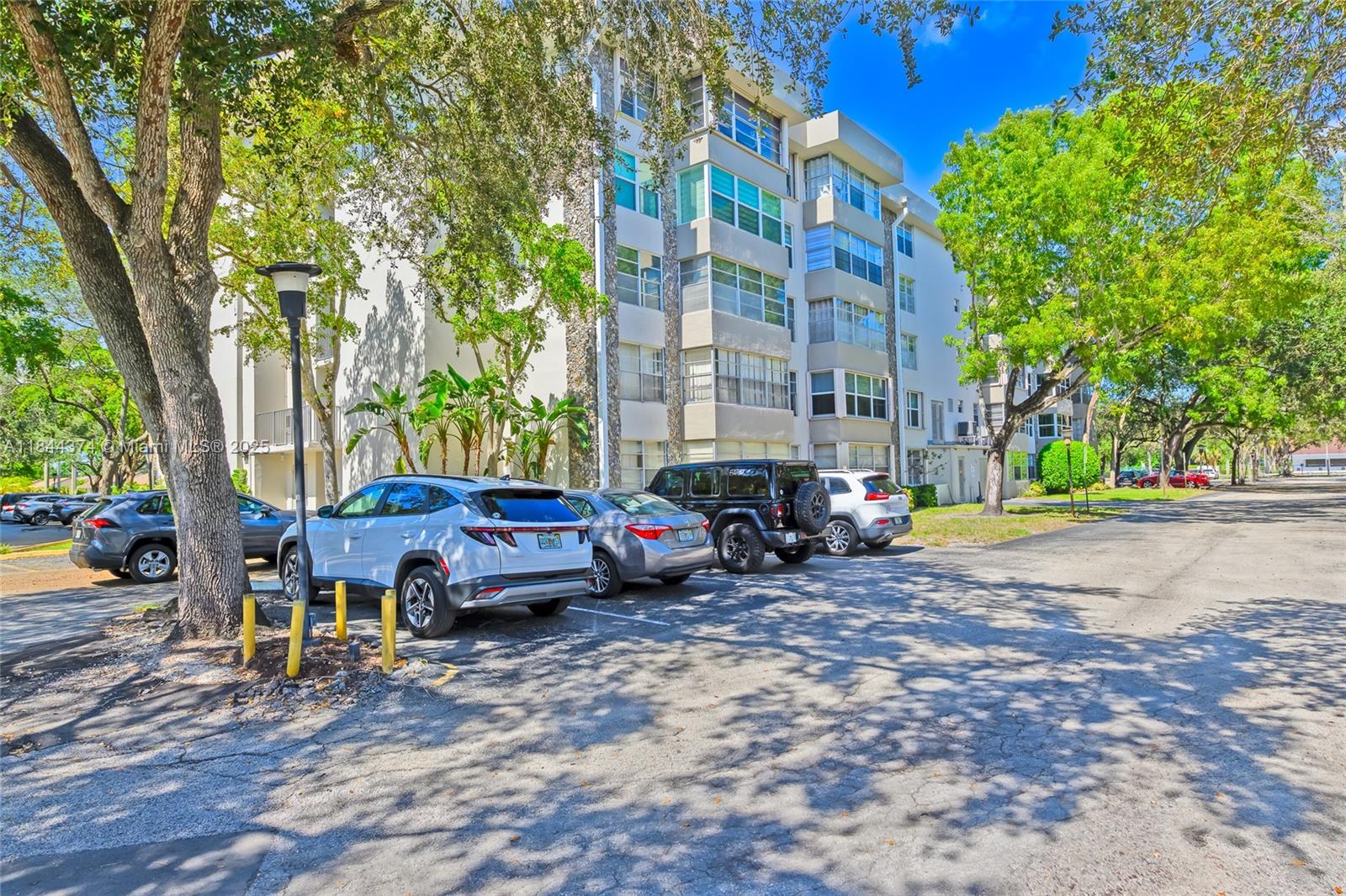 PLANTATION PLACE CONDO - Residential Lease