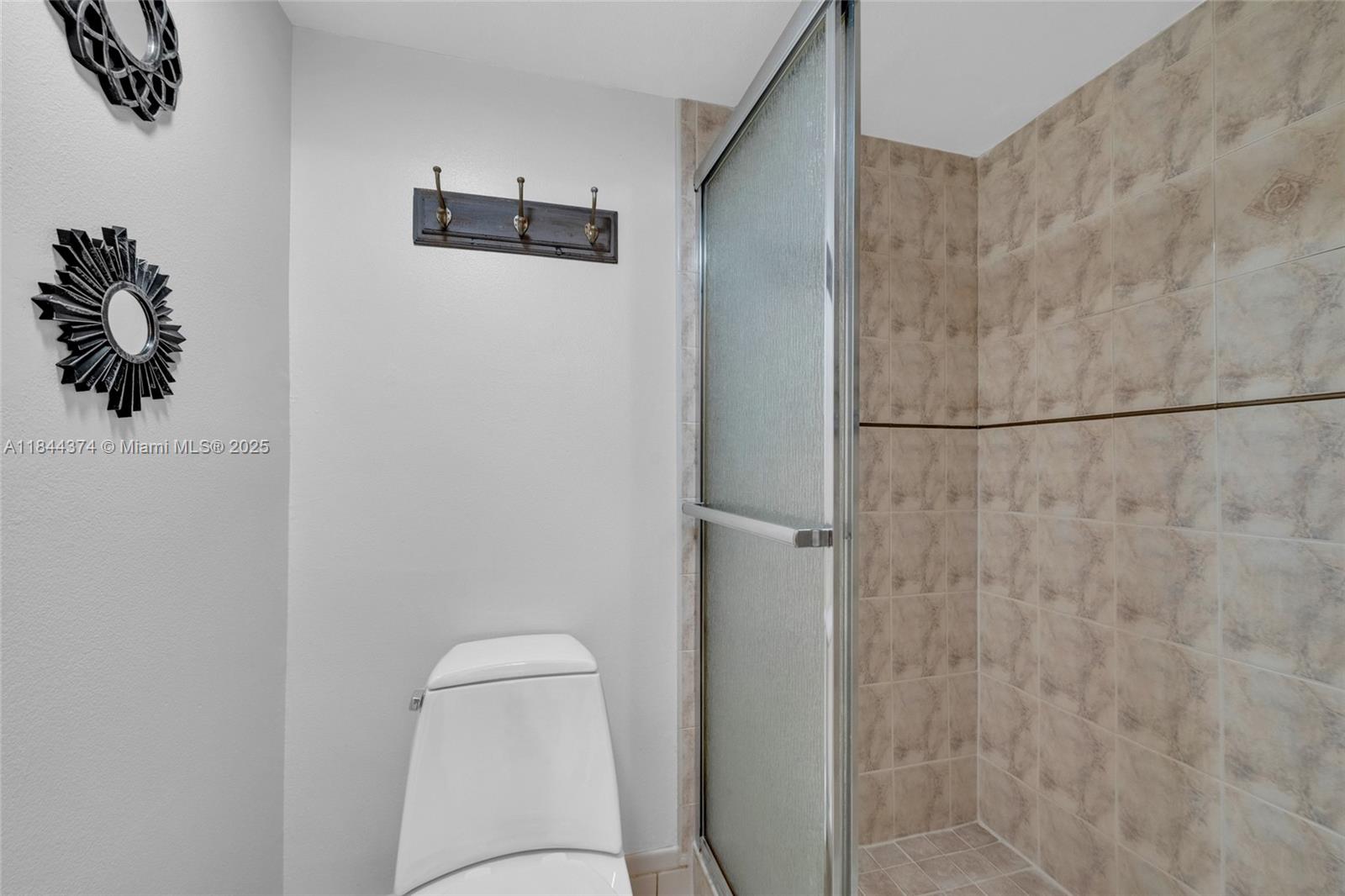 PLANTATION PLACE CONDO - Residential Lease