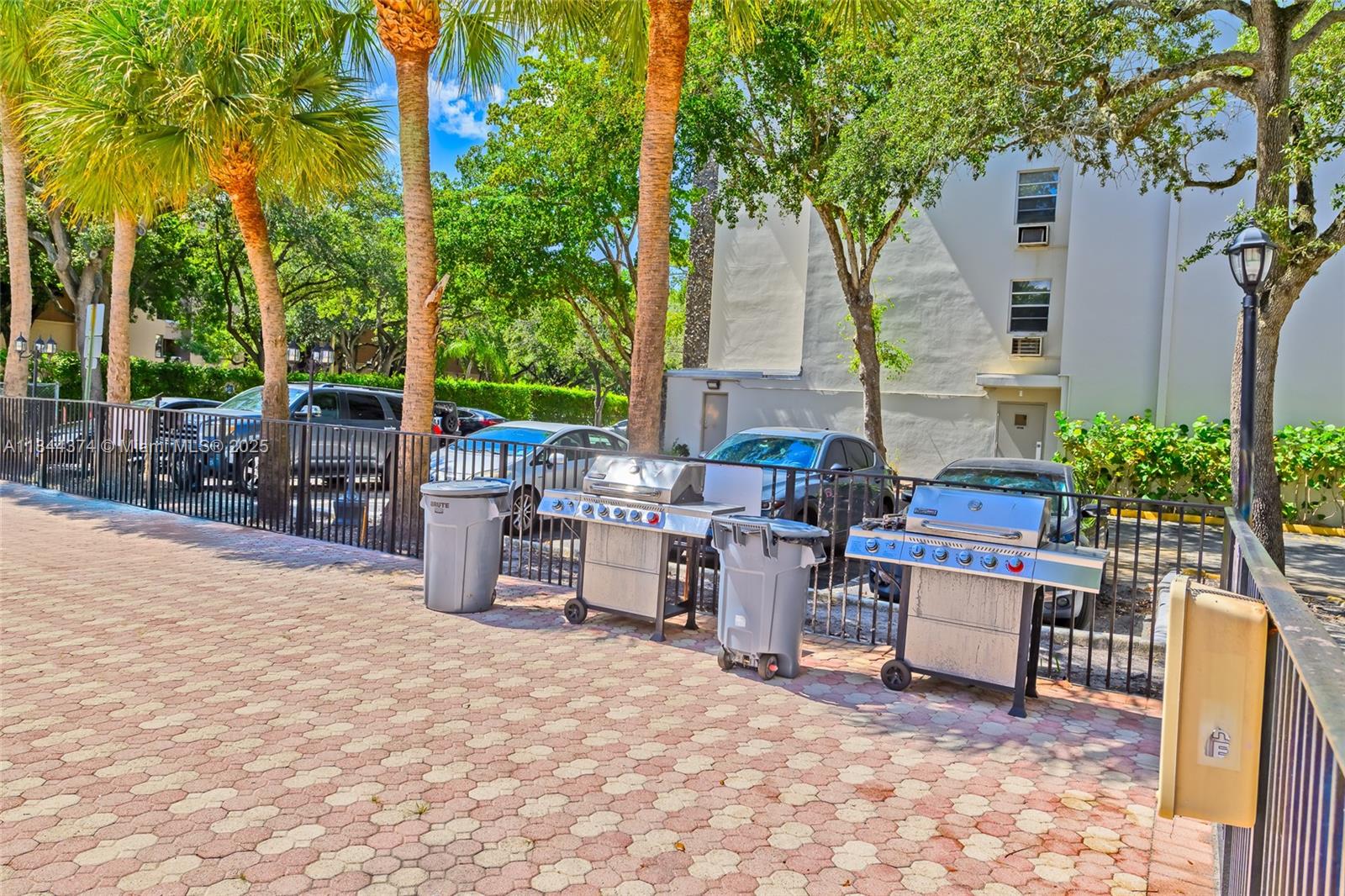 PLANTATION PLACE CONDO - Residential Lease