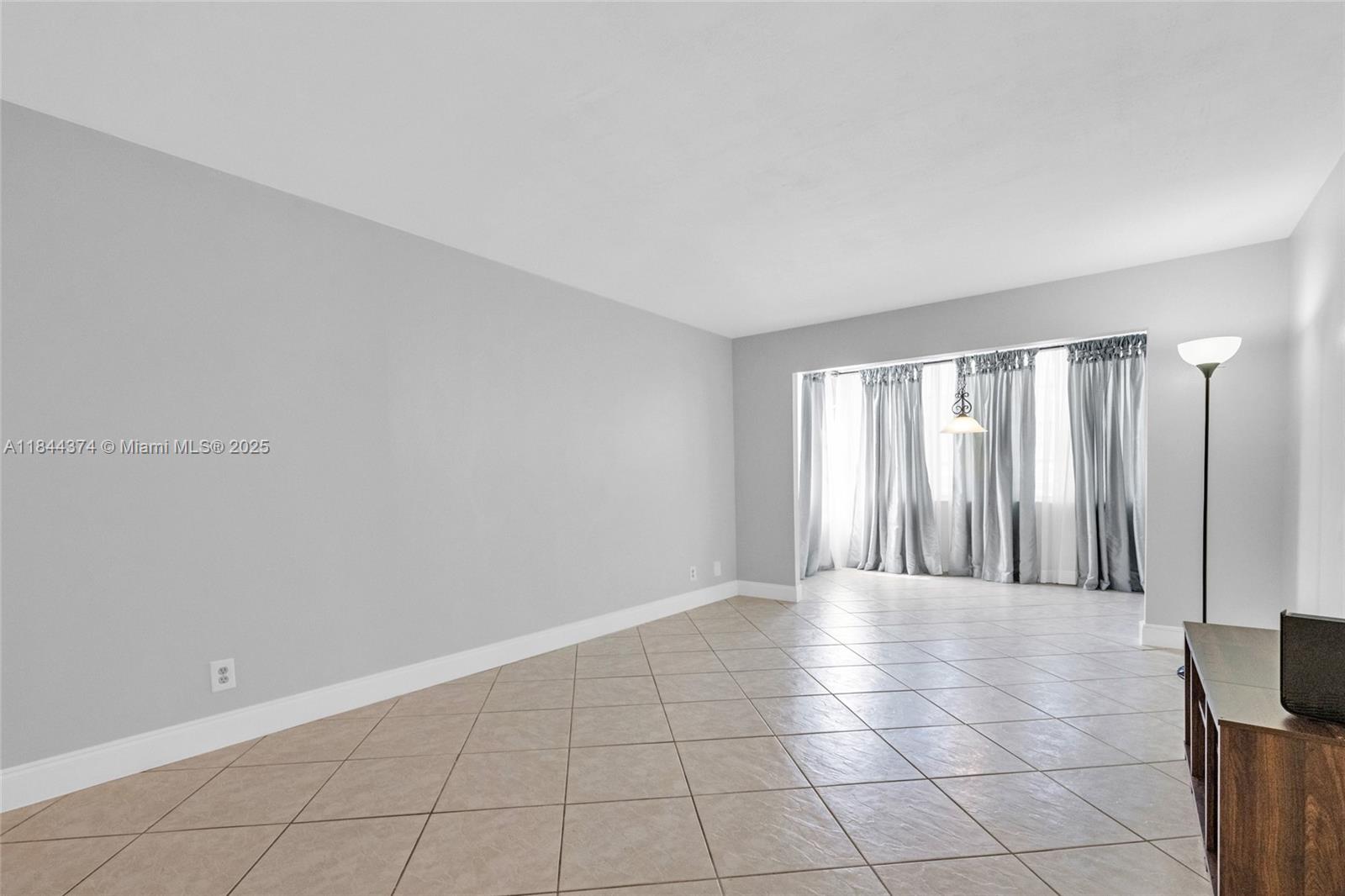PLANTATION PLACE CONDO - Residential Lease