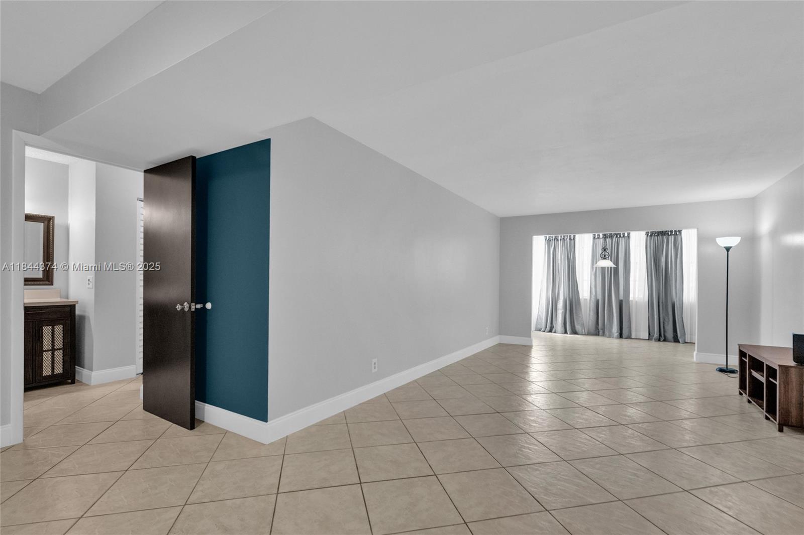 PLANTATION PLACE CONDO - Residential Lease