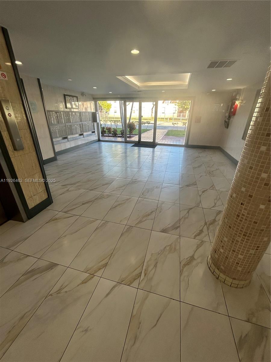 WINDWARD II CONDO - Residential Lease