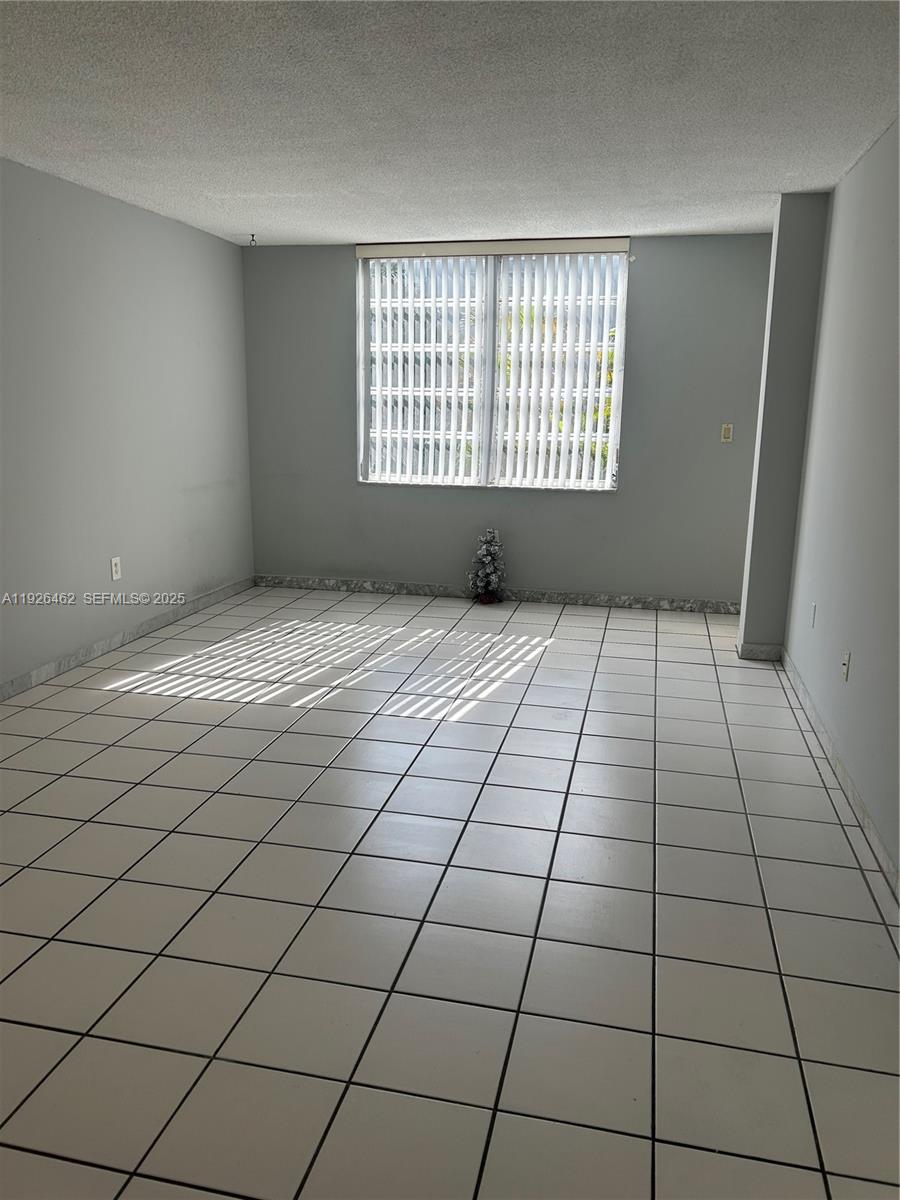 WINDWARD II CONDO - Residential Lease