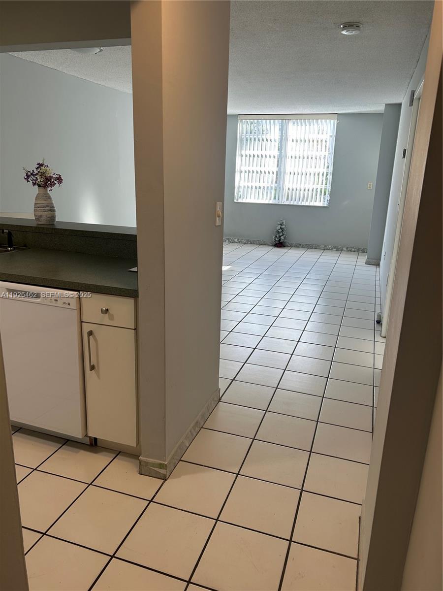 WINDWARD II CONDO - Residential Lease