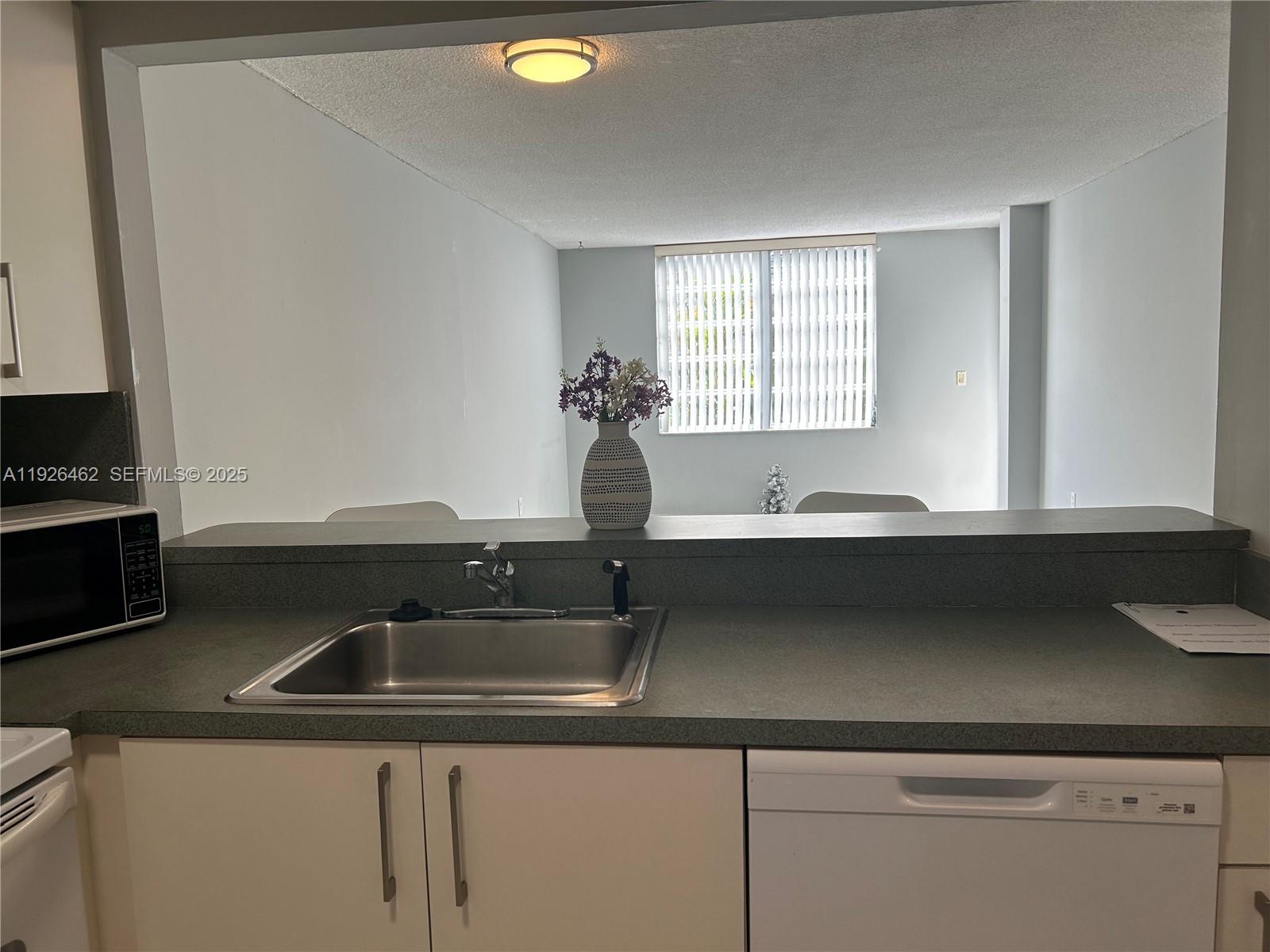 WINDWARD II CONDO - Residential Lease