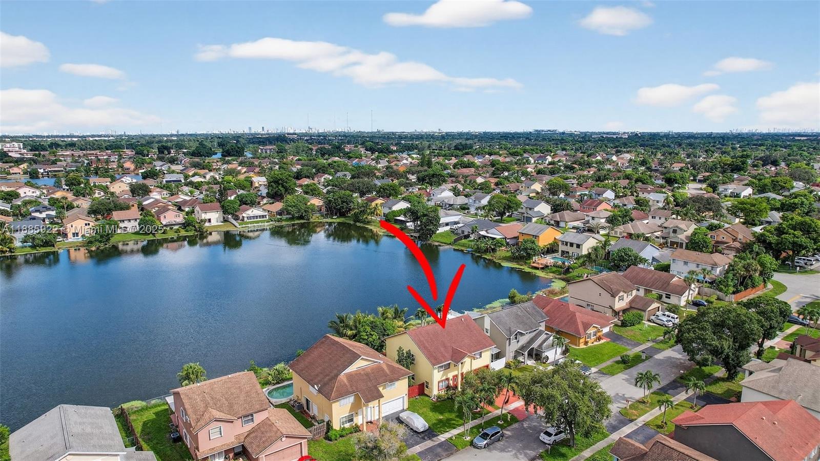 LAKESIDE SOUTH - Residential