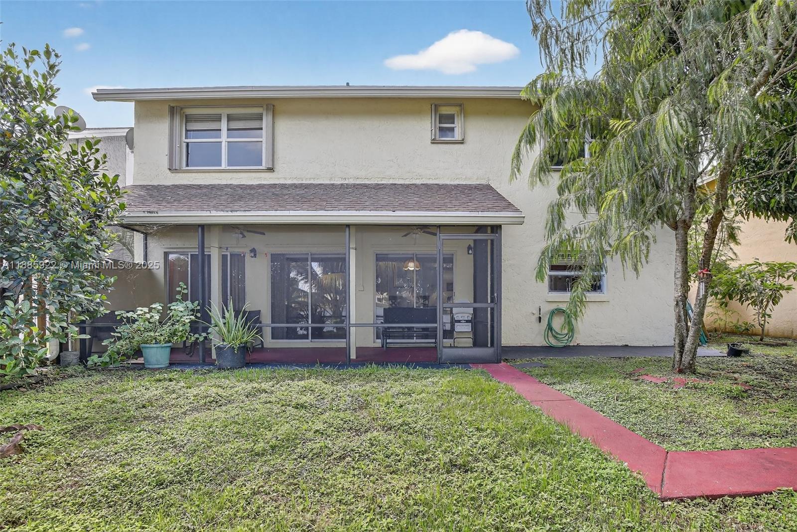 LAKESIDE SOUTH - Residential