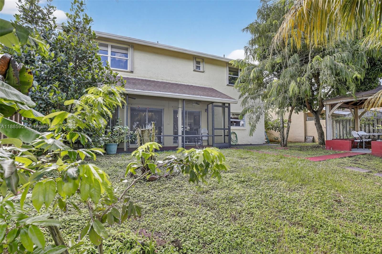 LAKESIDE SOUTH - Residential