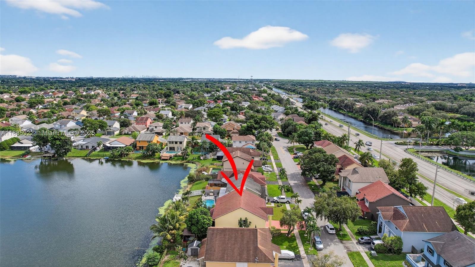 LAKESIDE SOUTH - Residential