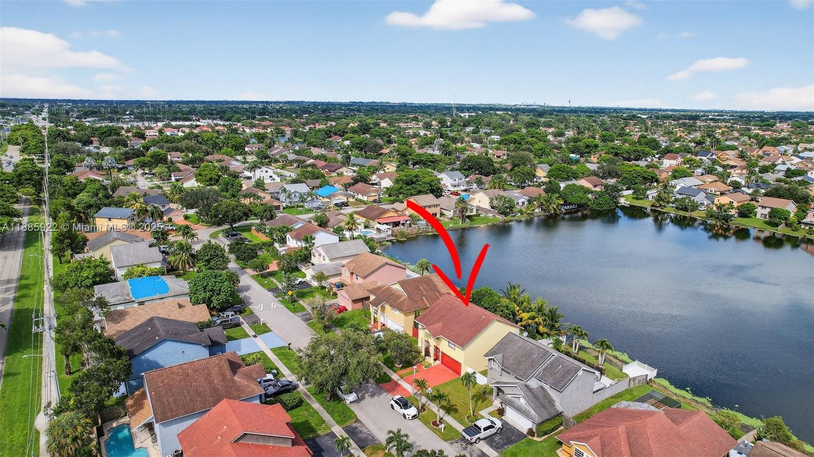 LAKESIDE SOUTH - Residential