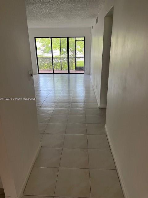 2318 S Cypress Bend Dr 125
