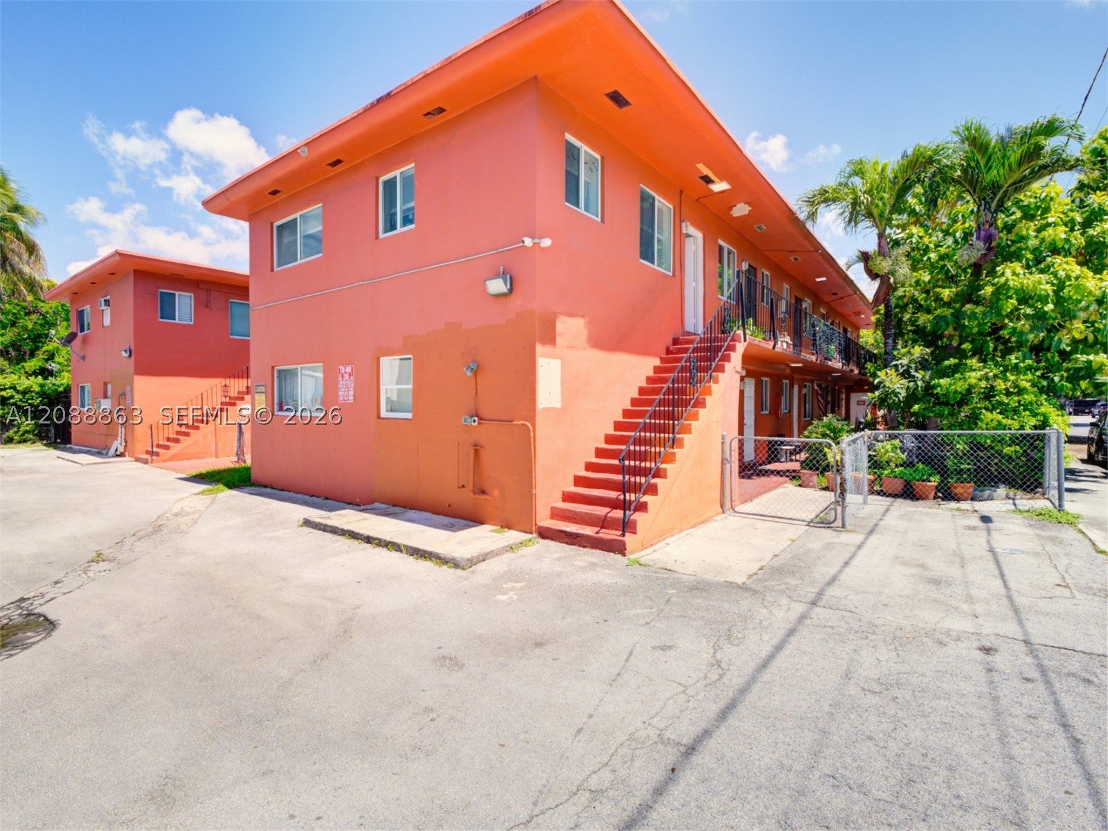 500 SW 3rd St