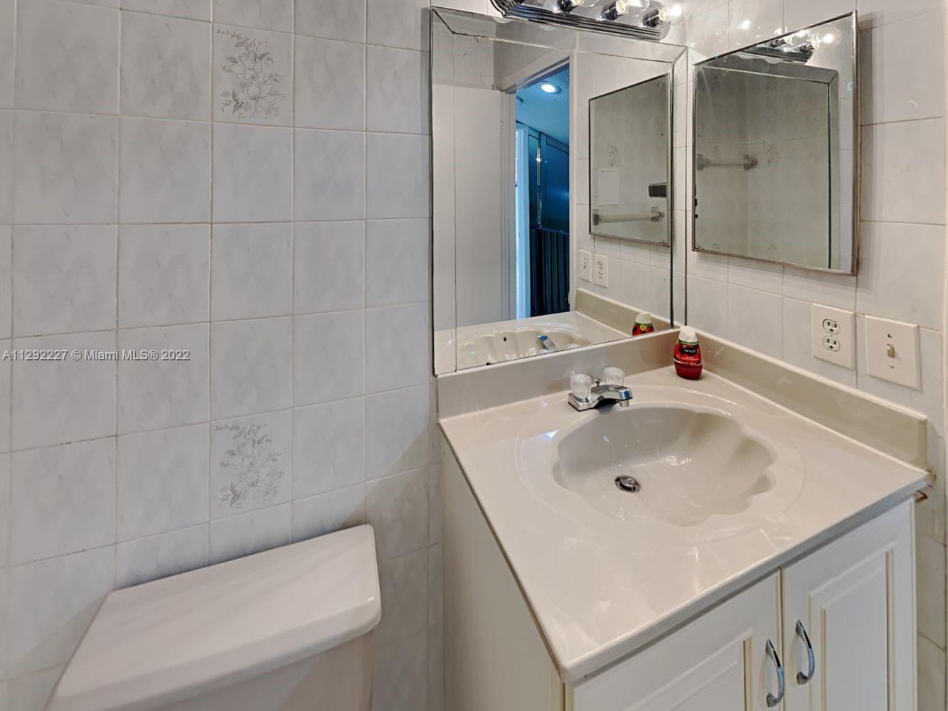 EL PRADO BY THE LAKE - Residential Lease