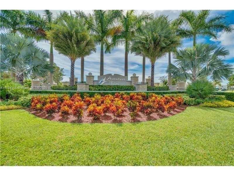 Rental Property at 311 Ne 194th Ln, Miami, Broward County, Florida - Bedrooms: 4 
Bathrooms: 3  - $3,750 MO.