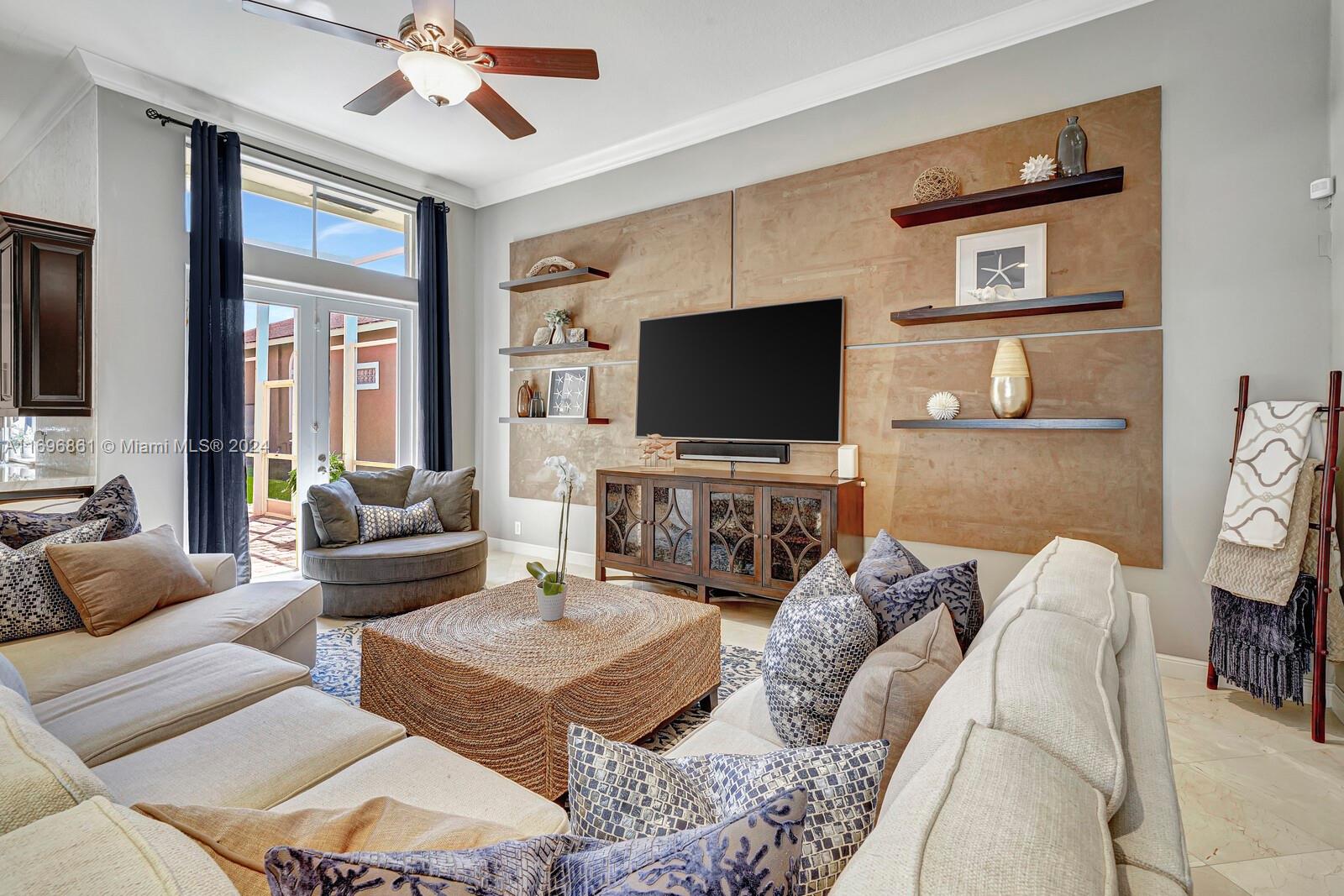 LOCHER - Residential