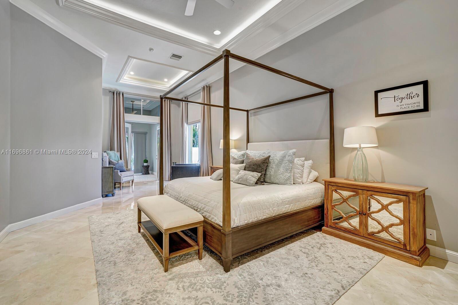 LOCHER - Residential