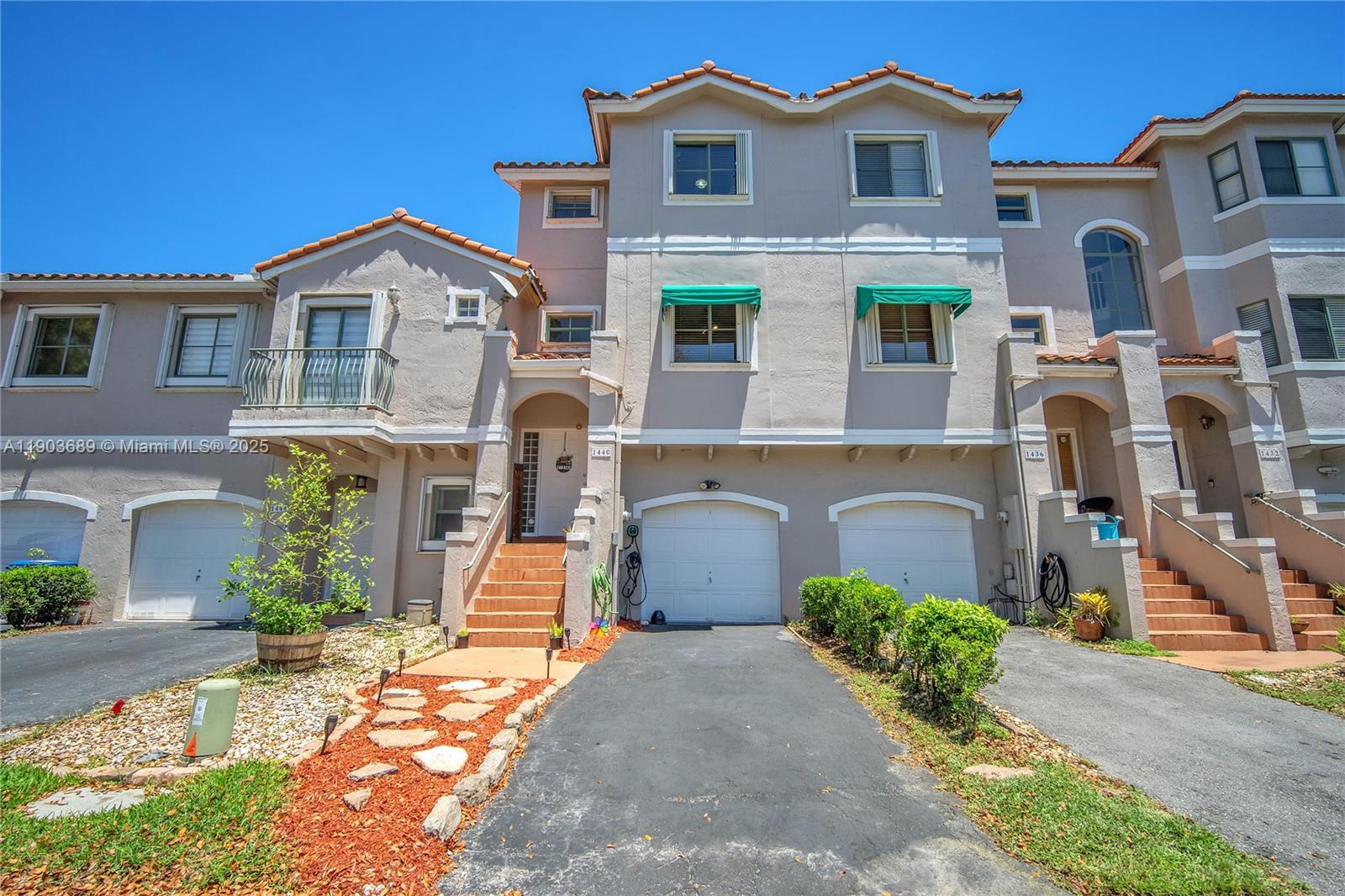 ALLEGRO AT SAWGRASS MILLS - Residential