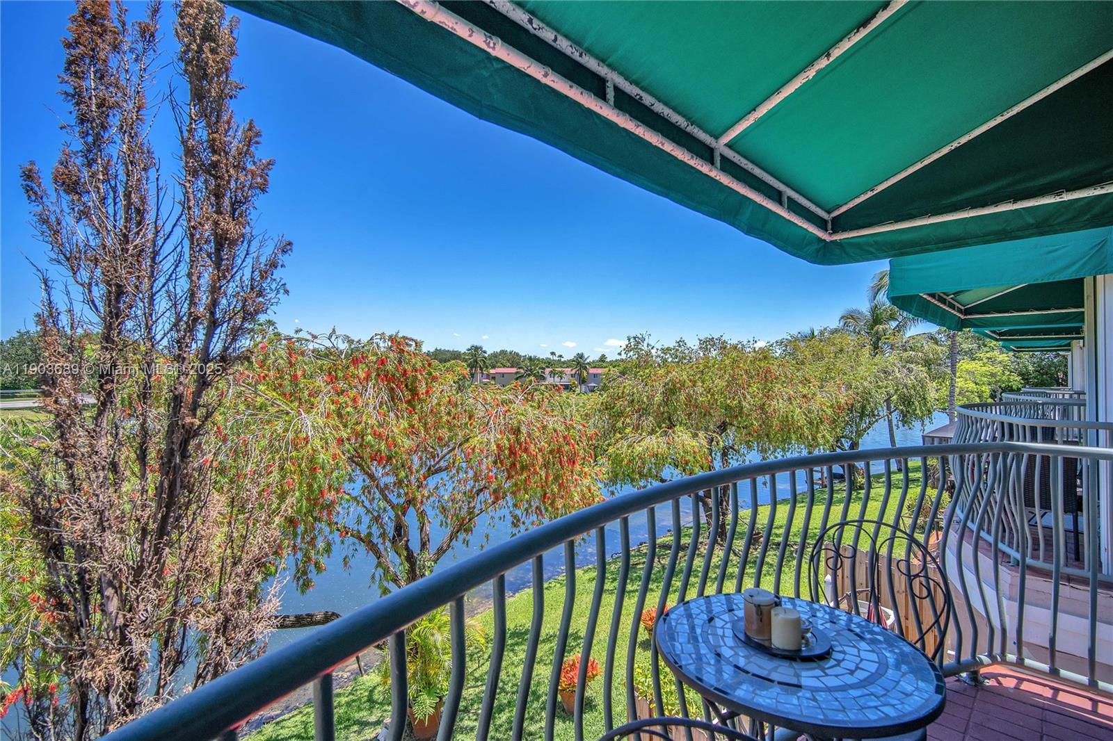 ALLEGRO AT SAWGRASS MILLS - Residential